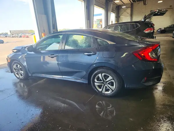 19XFC2F53HE036994 2017 HONDA CIVIC - Image 2