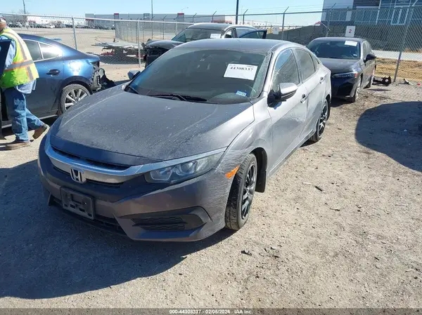 19XFC2F53HE057439 2017 HONDA CIVIC - Image 2