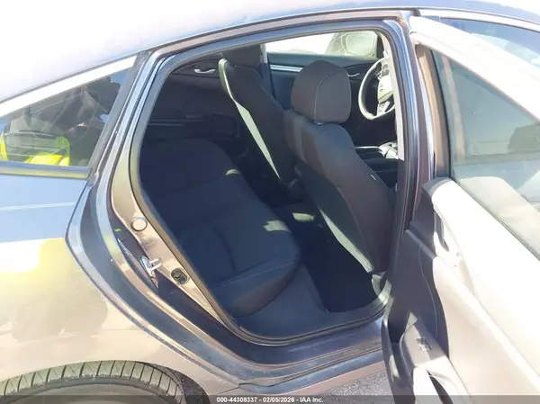 19XFC2F53HE057439 2017 HONDA CIVIC - Image 8