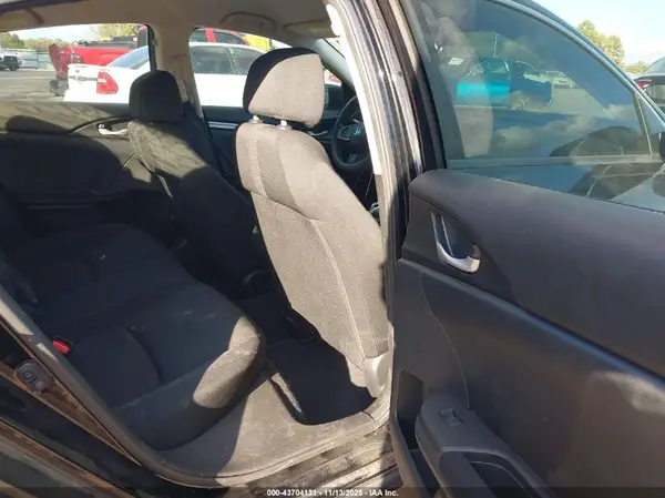 19XFC2F53HE063970 2017 HONDA CIVIC - Image 8