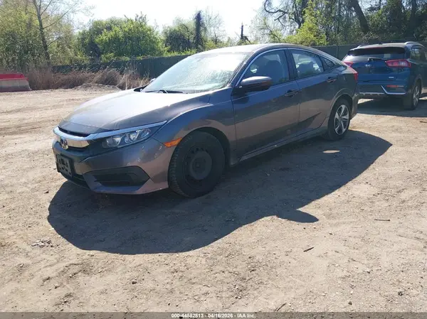19XFC2F53HE203368 2017 HONDA CIVIC - Image 2