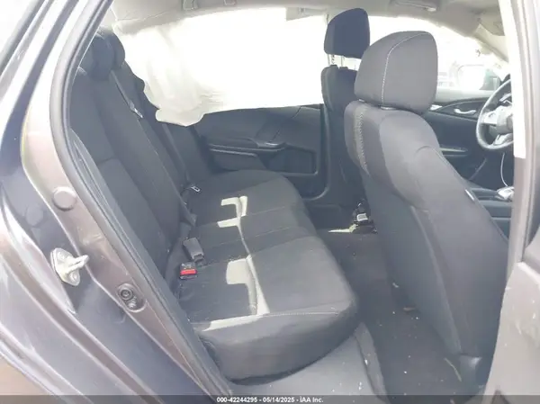 19XFC2F53HE204374 2017 HONDA CIVIC - Image 8