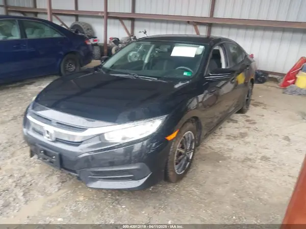 19XFC2F53HE206674 2017 HONDA CIVIC - Image 2