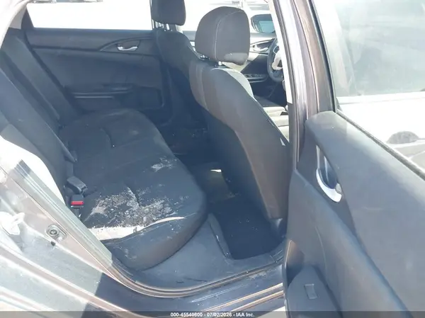 19XFC2F53JE001782 2018 HONDA CIVIC - Image 8
