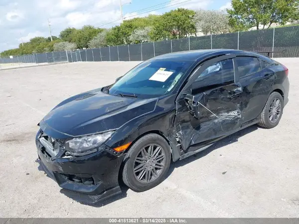 19XFC2F53JE008019 2018 HONDA CIVIC - Image 2