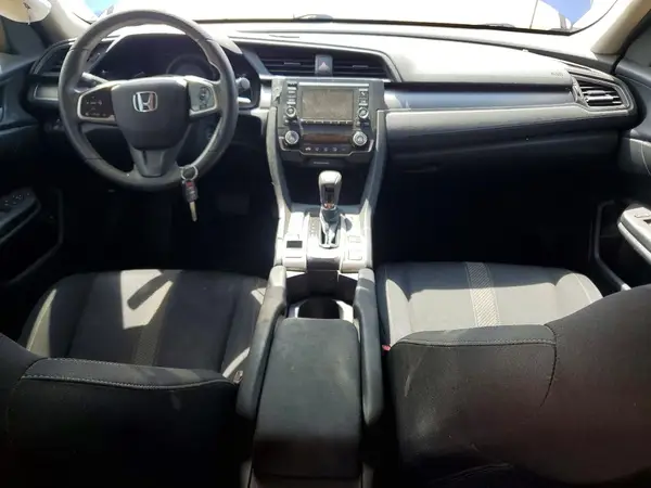19XFC2F53JE010594 2018 HONDA CIVIC - Image 8