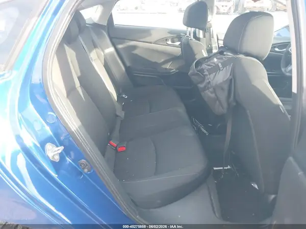 19XFC2F53JE011034 2018 HONDA CIVIC - Image 8