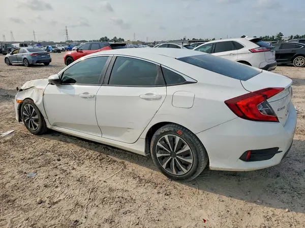 19XFC2F53JE012717 2018 HONDA CIVIC - Image 2