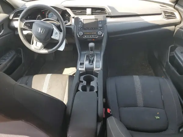 19XFC2F53JE018565 2018 HONDA CIVIC - Image 8