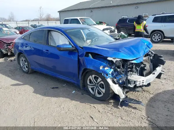 19XFC2F53JE019635 2018 HONDA CIVIC - Image 1