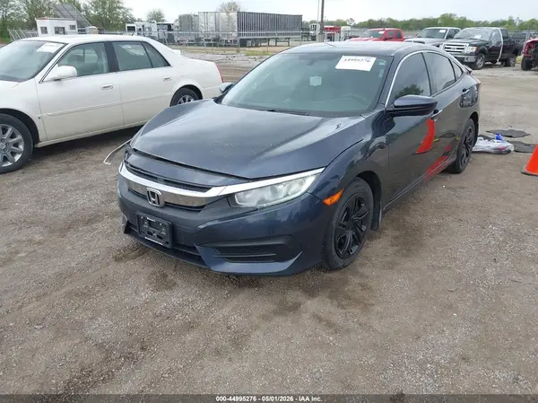 19XFC2F53JE023748 2018 HONDA CIVIC - Image 2