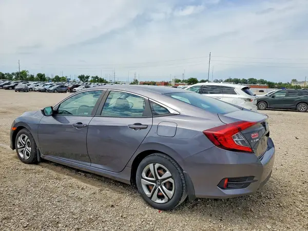 19XFC2F53JE041893 2018 HONDA CIVIC - Image 2