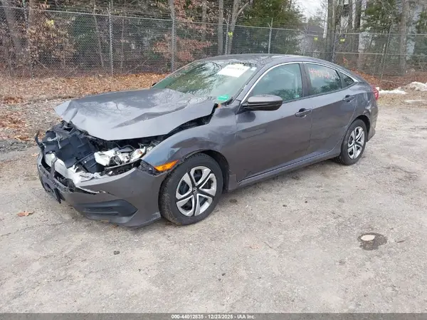 19XFC2F53JE203344 2018 HONDA CIVIC - Image 2