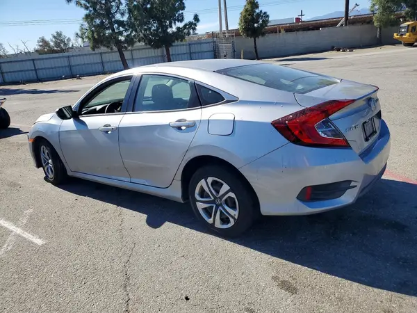 19XFC2F53JE204140 2018 HONDA CIVIC - Image 2