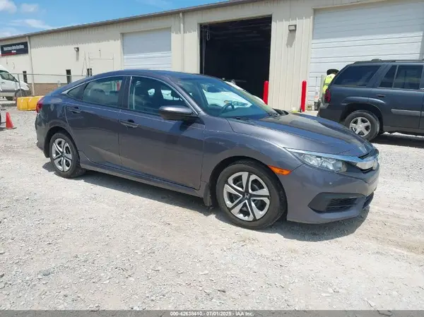 19XFC2F54GE038056 2016 HONDA CIVIC - Image 1