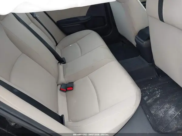 19XFC2F54GE043712 2016 HONDA CIVIC - Image 8