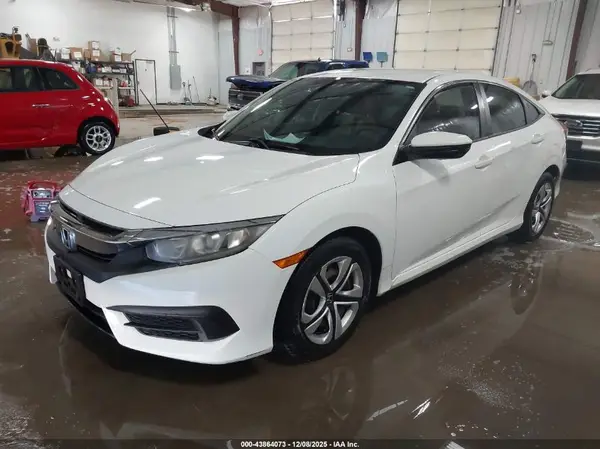19XFC2F54GE052135 2016 HONDA CIVIC - Image 2