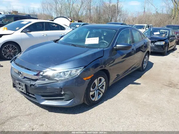 19XFC2F54GE095700 2016 HONDA CIVIC - Image 2