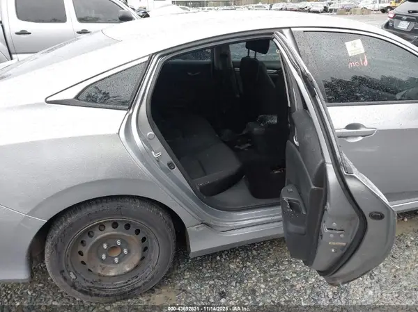 19XFC2F54GE217987 2016 HONDA CIVIC - Image 8