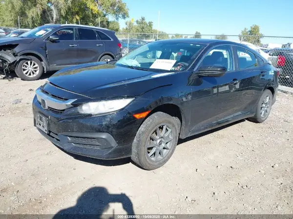 19XFC2F54HE000800 2017 HONDA CIVIC - Image 2