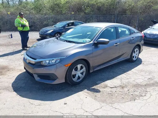 19XFC2F54HE059376 2017 HONDA CIVIC - Image 2