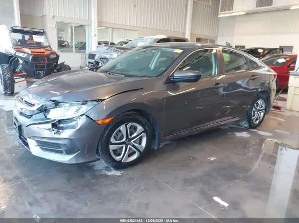 19XFC2F54HE075691 2017 HONDA CIVIC - Image 2