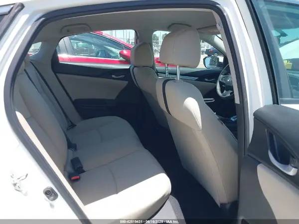 19XFC2F54HE203413 2017 HONDA CIVIC - Image 8
