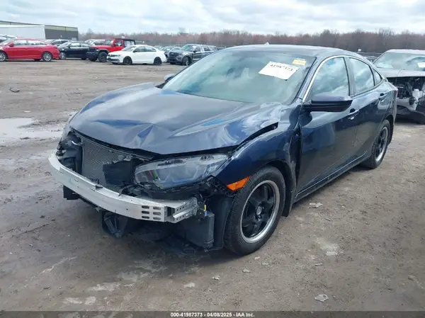 19XFC2F54JE012886 2018 HONDA CIVIC - Image 2