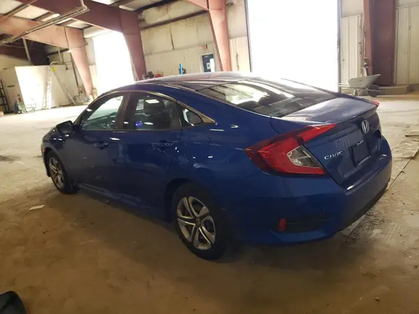 19XFC2F54JE013911 2018 HONDA CIVIC - Image 2
