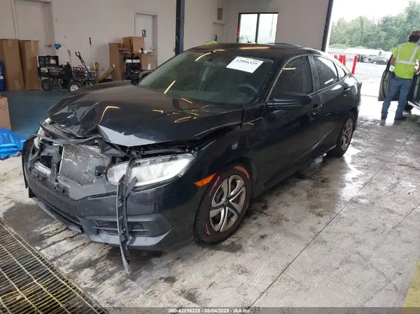 19XFC2F54JE016792 2018 HONDA CIVIC - Image 2