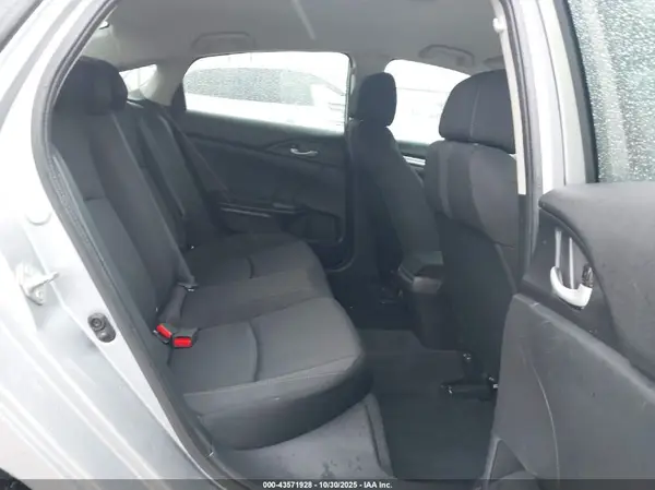 19XFC2F54JE020597 2018 HONDA CIVIC - Image 8