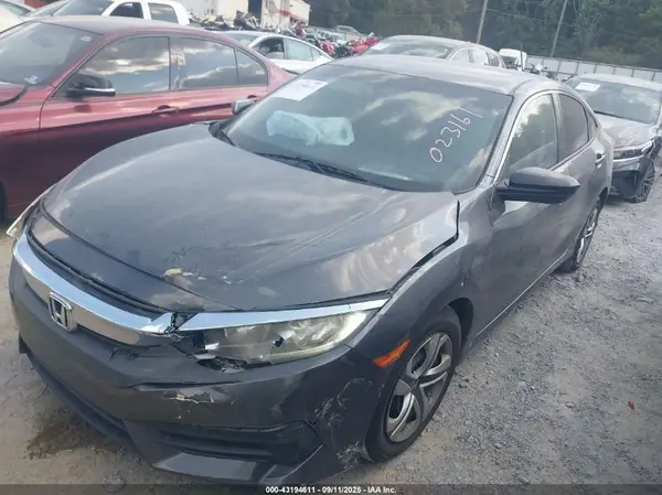 19XFC2F54JE023161 2018 HONDA CIVIC - Image 2