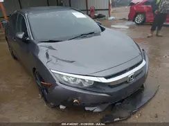 19XFC2F54JE023371 2018 HONDA CIVIC