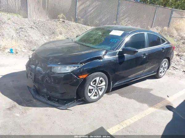 19XFC2F54JE024150 2018 HONDA CIVIC - Image 2