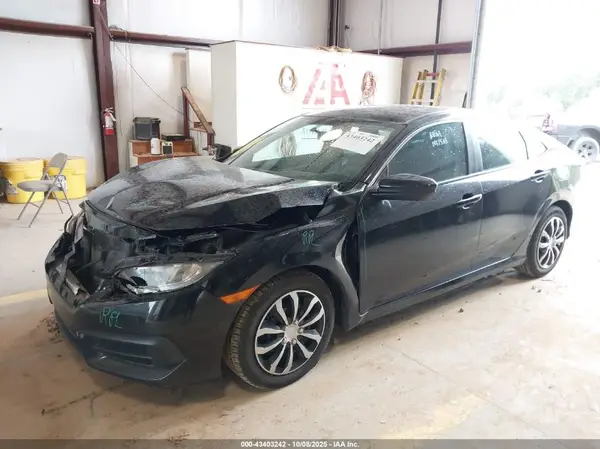 19XFC2F54JE024410 2018 HONDA CIVIC - Image 2