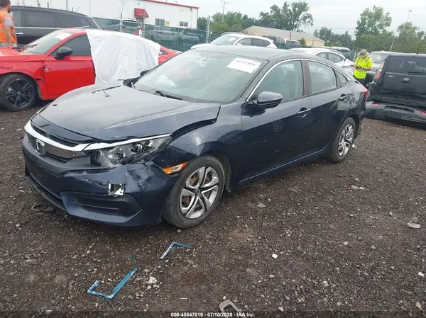 19XFC2F54JE029753 2018 HONDA CIVIC - Image 2
