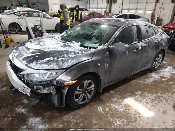 19XFC2F54JE034287 2018 HONDA CIVIC - Image 2