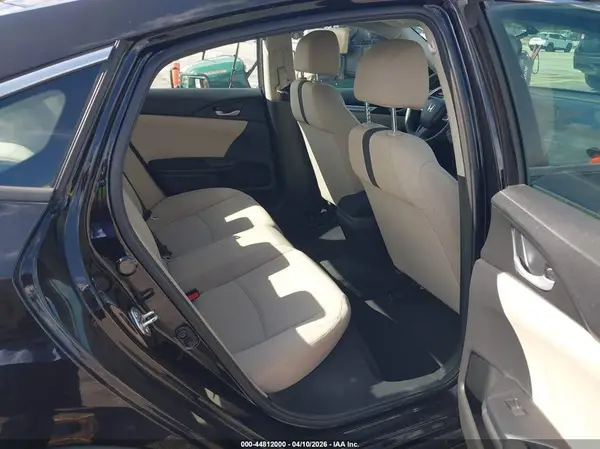19XFC2F54JE036637 2018 HONDA CIVIC - Image 8