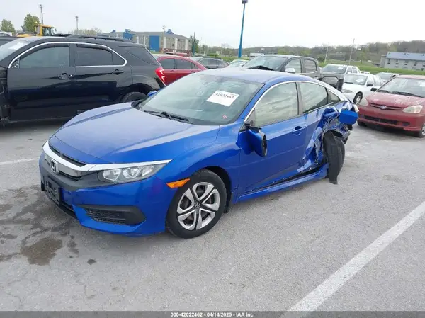 19XFC2F54JE039733 2018 HONDA CIVIC - Image 2