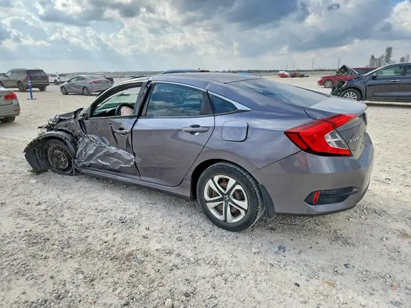 19XFC2F54JE042468 2018 HONDA CIVIC - Image 2