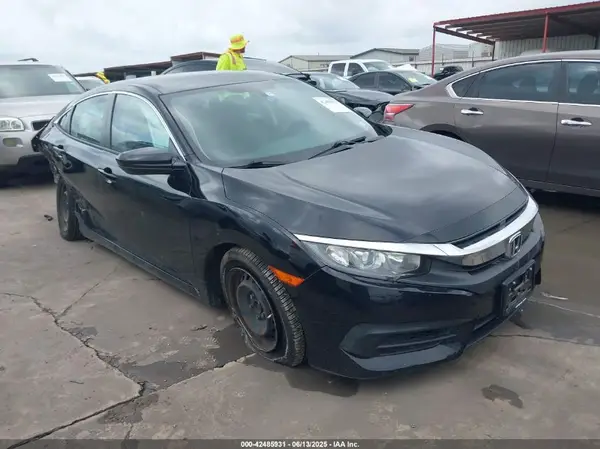 19XFC2F54JE042552 2018 HONDA CIVIC - Image 1