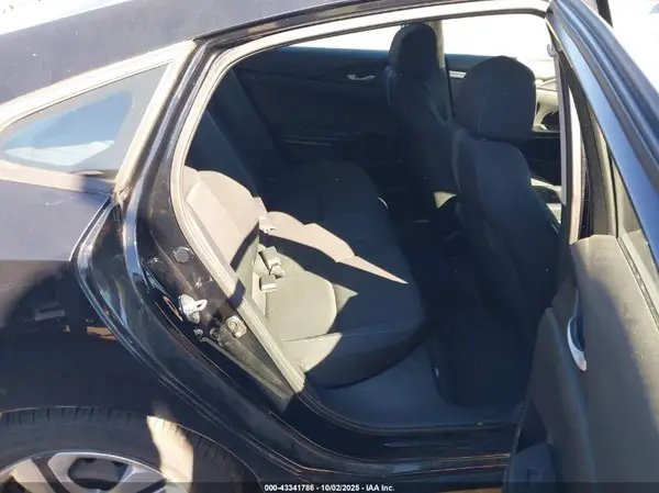 19XFC2F54JE200677 2018 HONDA CIVIC - Image 8