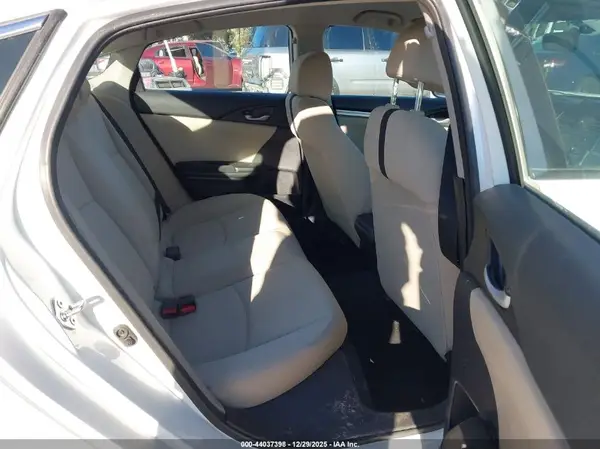 19XFC2F54JE204602 2018 HONDA CIVIC - Image 8