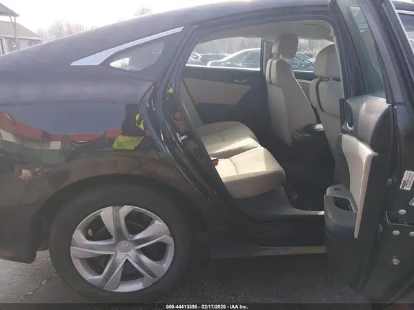 19XFC2F54JE209654 2018 HONDA CIVIC - Image 8
