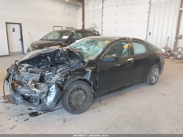19XFC2F55GE029396 2016 HONDA CIVIC - Image 2