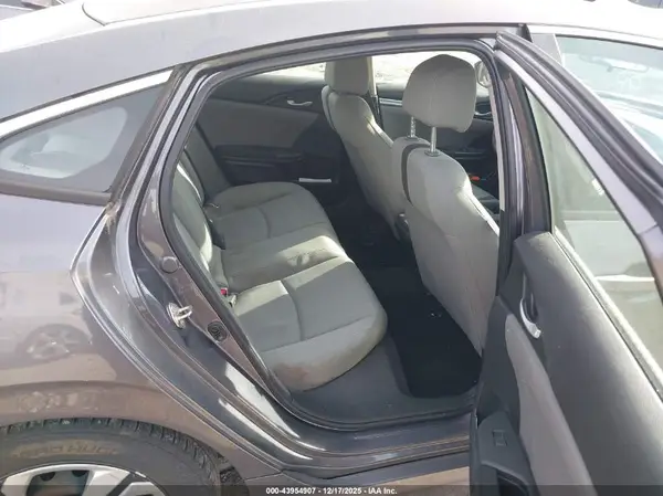 19XFC2F55GE066948 2016 HONDA CIVIC - Image 8