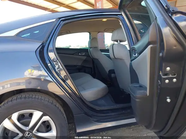 19XFC2F55GE070269 2016 HONDA CIVIC - Image 8