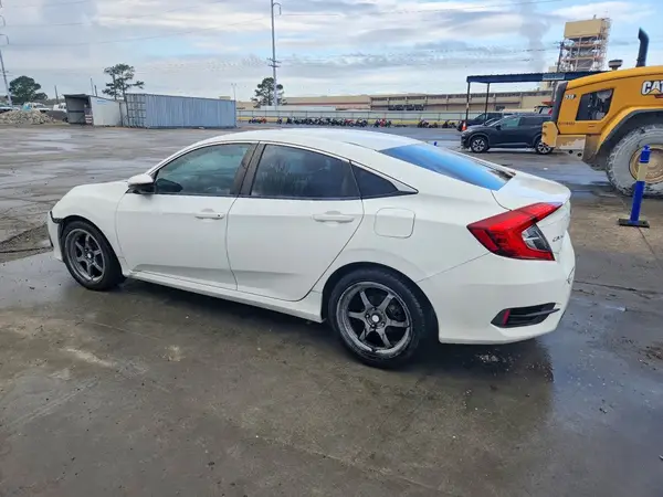 19XFC2F55GE090568 2016 HONDA CIVIC - Image 2