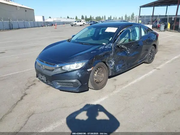 19XFC2F55GE207307 2016 HONDA CIVIC - Image 2