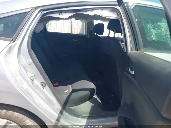19XFC2F55HE000420 2017 HONDA CIVIC - Image 8